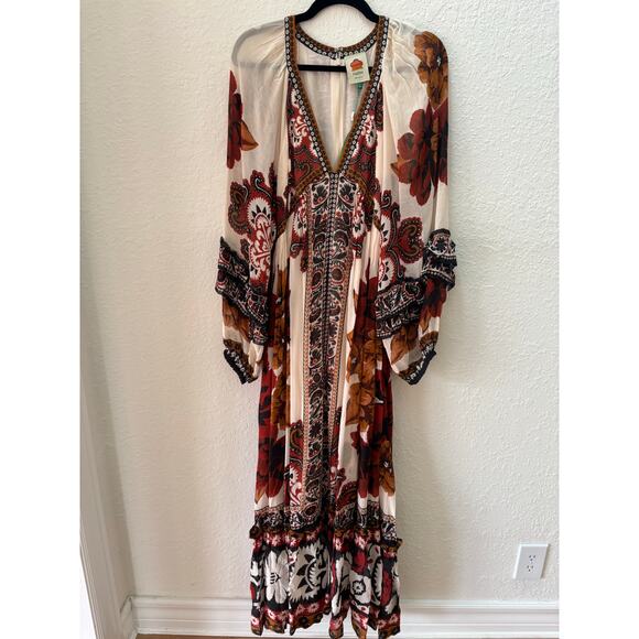 NWT FARM Rio Winter Tapestry Plunging Neck Maxi Boho Dress Medium $315 - Picture 4 of 9
